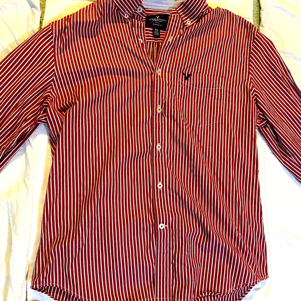 Men’s button up long sleeve shirt